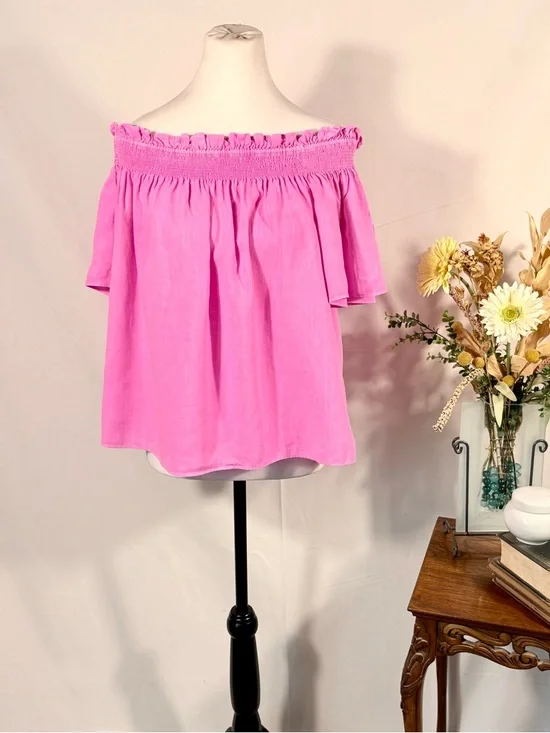 Lilly Pulitzer Leanne Off Shoulder Linen Top Aura Pink Smocked Blouse Large🧡 - Picture 8 of 9